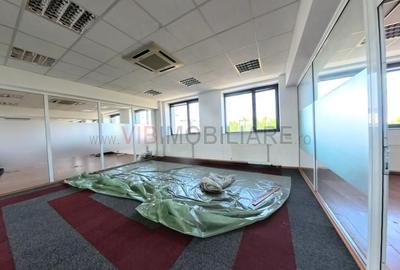 Spațiu comercial, de 400 mp, în Central