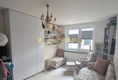 Apartament cu 2 camere decomandat, mobilat în Tudor Vladimirescu