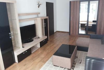 Apartament cu 2 camere decomandat, mobilat în Complex Studențesc