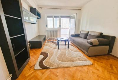 Apartament cu 3 camere decomandat în 9 Mai