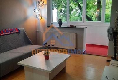 Apartament cu 2 camere semidecomandat, mobilat în Berceni