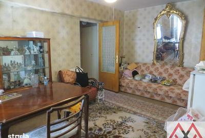 Apartament cu 2 camere semidecomandat în Grivița