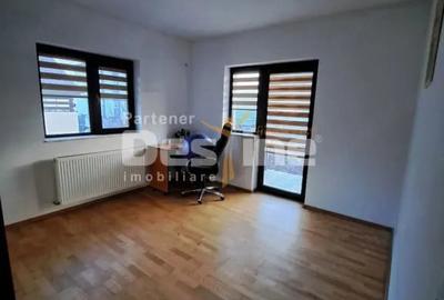 Casă cu 4 camere cu Teren 300 Mp în Alexandriei
