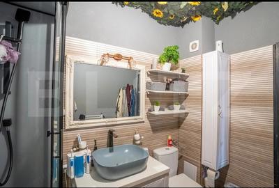 Apartament cu 3 camere semidecomandat în Florești - 3