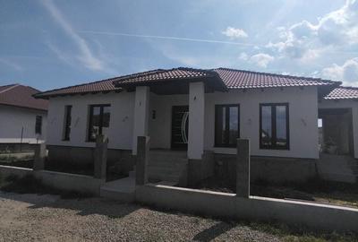 Casă cu 4 camere cu Teren 500 Mp în Blandiana - 12