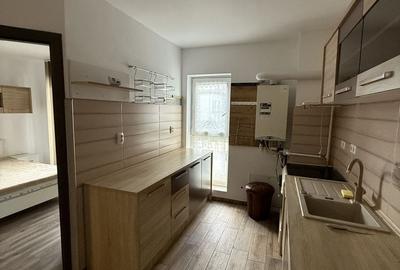 Apartament cu 2 camere decomandat în Florești