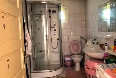 Casă individuală cu 5 camere cu Canalizare în Central - 9