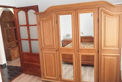 Apartament cu 2 camere semidecomandat în Micro 11 - 1
