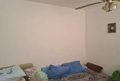 Casă cu 3 camere cu Teren 1200 Mp în Calopăr - 4
