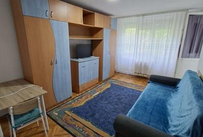 Apartament cu 2 camere decomandat în Rogerius