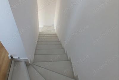 Casă cu 3 camere cu Teren 300 Mp în Săcălaz