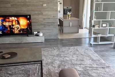 Casă cu 2 camere cu Teren 140 Mp în Central - 1