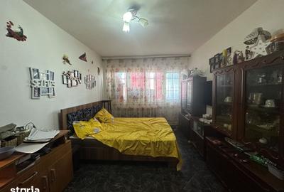 Apartament cu 2 camere semidecomandat în Cantacuzino