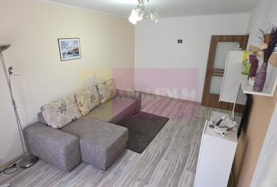 Apartament cu 3 camere decomandat în Central - 2