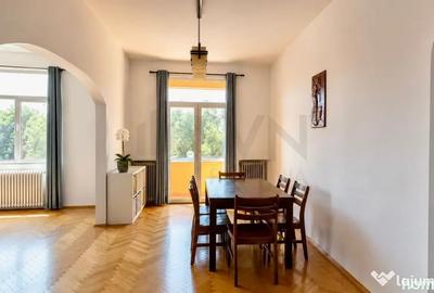 Casă cu 18 camere cu Teren 150 Mp în Grădina Icoanei