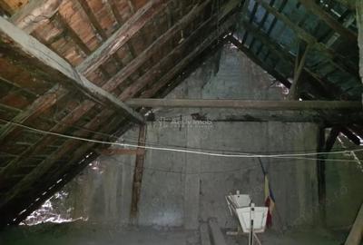Casă cu Teren 243 Mp în Vest - 18