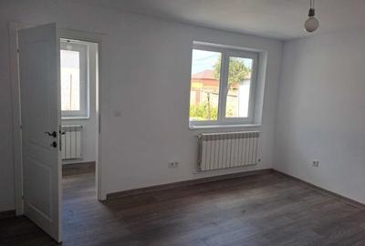 Casă cu 4 camere în Central - 3