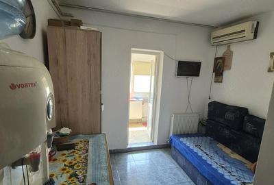 Apartament cu 2 camere decomandat în Central - 2
