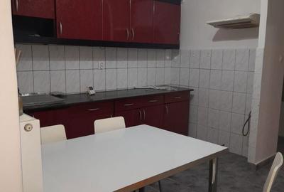 Apartament cu 3 camere decomandat în Exterior Vest - 1