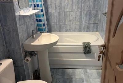 Apartament cu 3 camere decomandat în Independenței