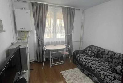 Garsonieră decomandată în Dărmănești