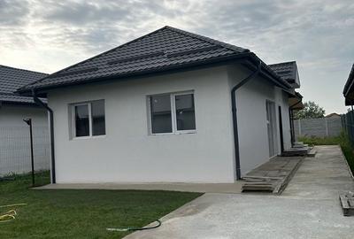 Casă cu 3 camere cu Teren 400 Mp în Domnești - 6