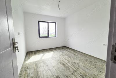 Casă cu 4 camere cu Teren 500 Mp în Drăganu - 10