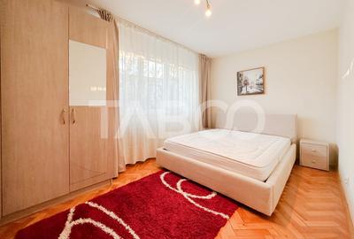 Apartament cu 3 camere semidecomandat, mobilat în Gheorgheni