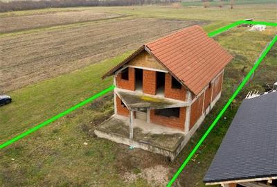 Casă individuală cu 5 camere cu Teren 752 Mp în Oșorhei - 8