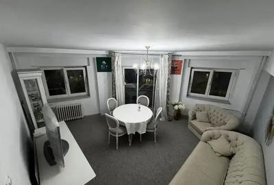Apartament cu 3 camere în Decebal