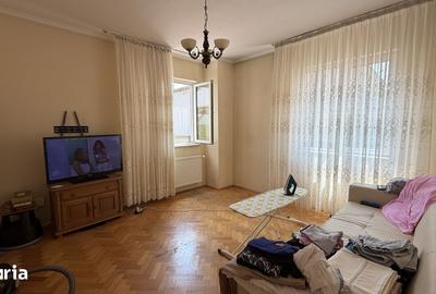 Casă cu 6 camere cu Teren 550 Mp în Central - 5