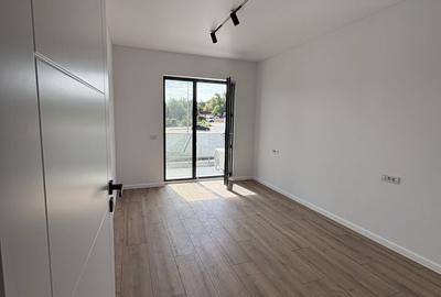 Spațiu comercial, de 50 mp, în Central - 5