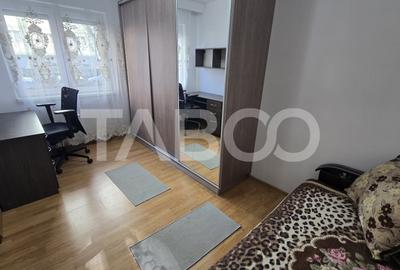 Apartament cu 2 camere semidecomandat, mobilat în Vasile Aaron - 3