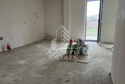 Duplex cu 4 camere cu Canalizare în Covaci - 3
