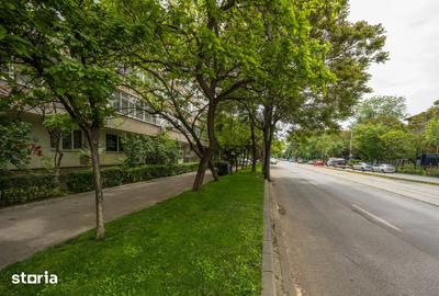 Apartament cu 2 camere semidecomandat în 1 Mai