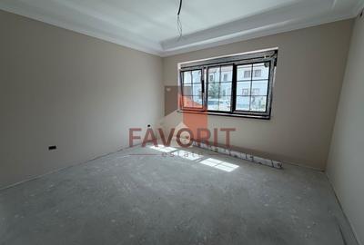 Duplex cu 7 camere cu Canalizare în Bucovina - 4