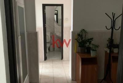 Apartament cu 2 camere decomandat, mobilat în Podu Roș - 5