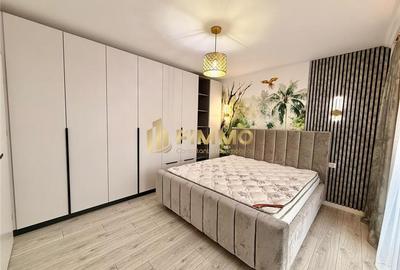 Apartament cu 3 camere semidecomandat, mobilat în Obcini