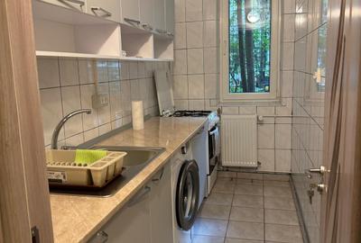 Garsonieră decomandată în Drumul Taberei