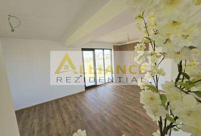 Casă individuală cu 4 camere cu Canalizare în Berceni