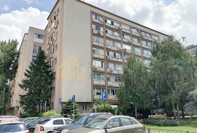 Apartament cu 2 camere semidecomandat în Calea Victoriei