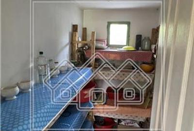 Casă cu 2 camere cu Teren 1167 Mp în Central - 10