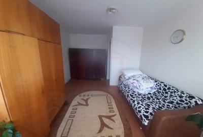 Apartament cu 2 camere decomandat în Mazepa 1 - 2
