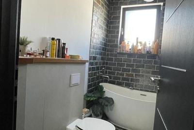 Apartament cu 3 camere semidecomandat, mobilat în Dumbrăvița - 14