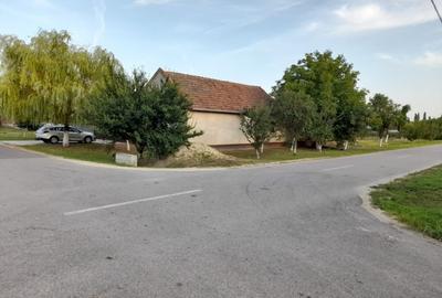 Casă individuală cu 4 camere cu Teren 1400 Mp în Șimand - 10