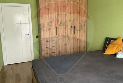 Apartament cu 3 camere semidecomandat, mobilat în Florești - 9