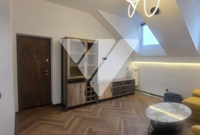 Apartament cu 3 camere decomandat, mobilat în Turnișor