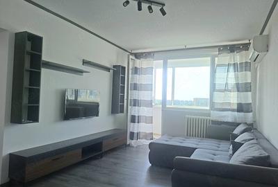 Apartament cu 2 camere semidecomandat în Alexandru Obregia