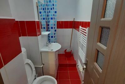 Garsonieră decomandată în Central