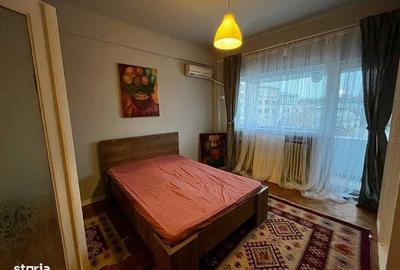 Apartament cu 2 camere decomandat în Universitate